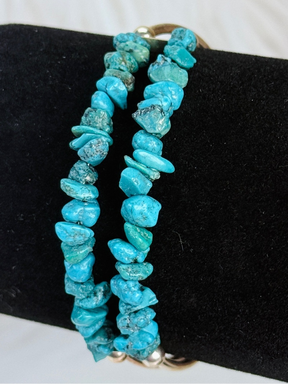Vintage liquid Silver and blue magnetic closure southwestern Bracelet